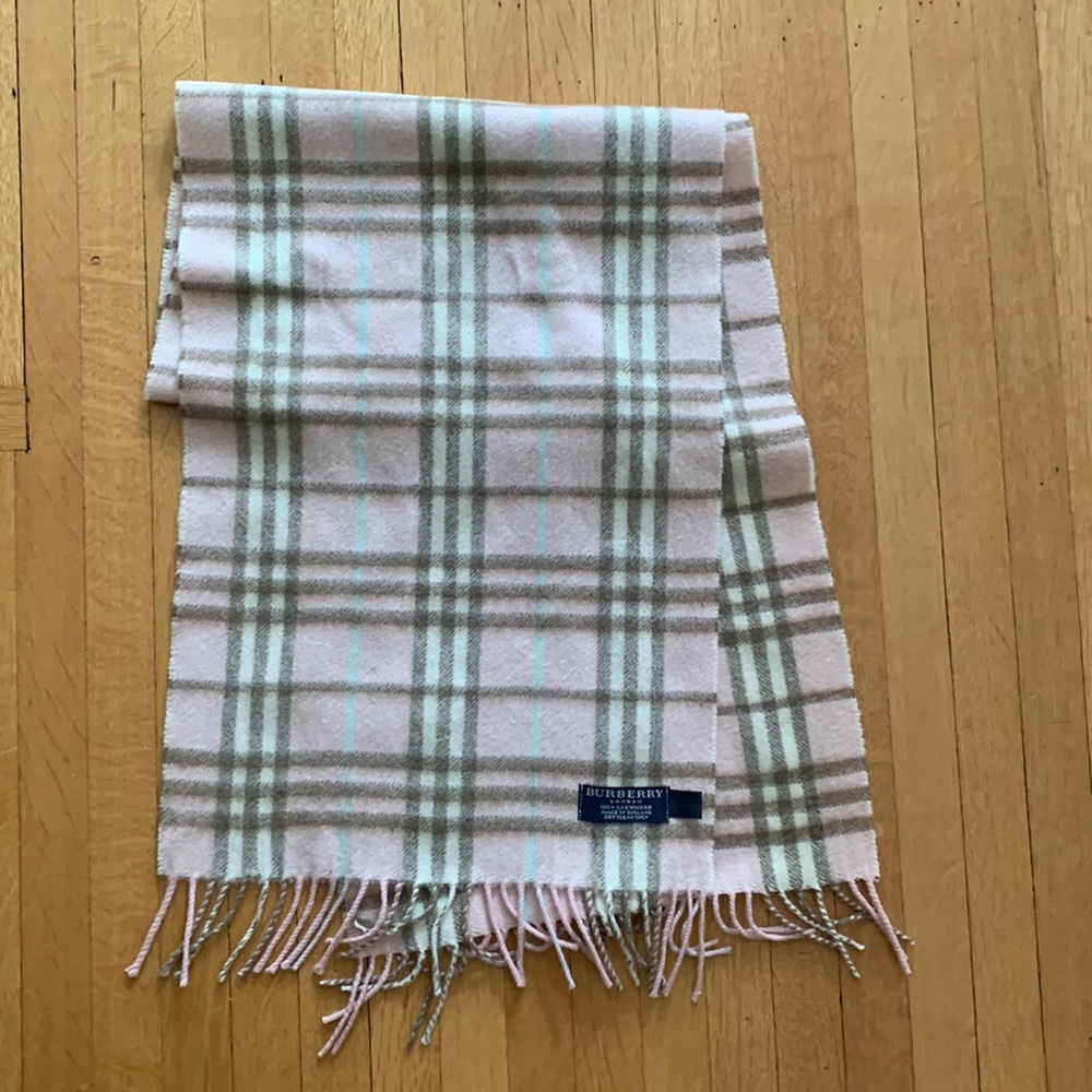 Burberry Pink Plaid Scarf in Cashmere
